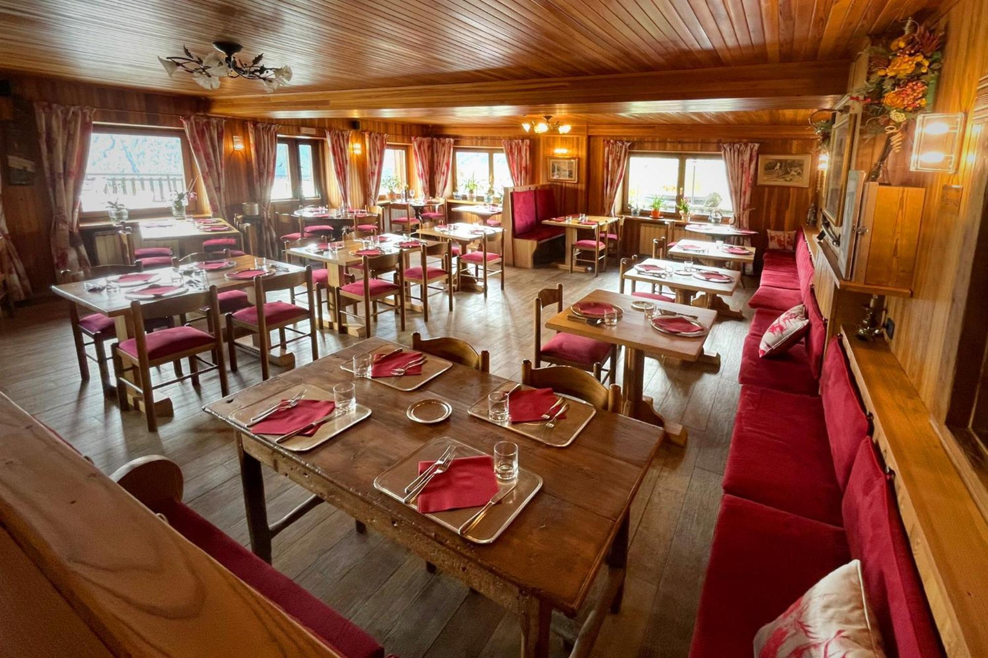 Hotel Belvedere Cogne Eksteriør billede