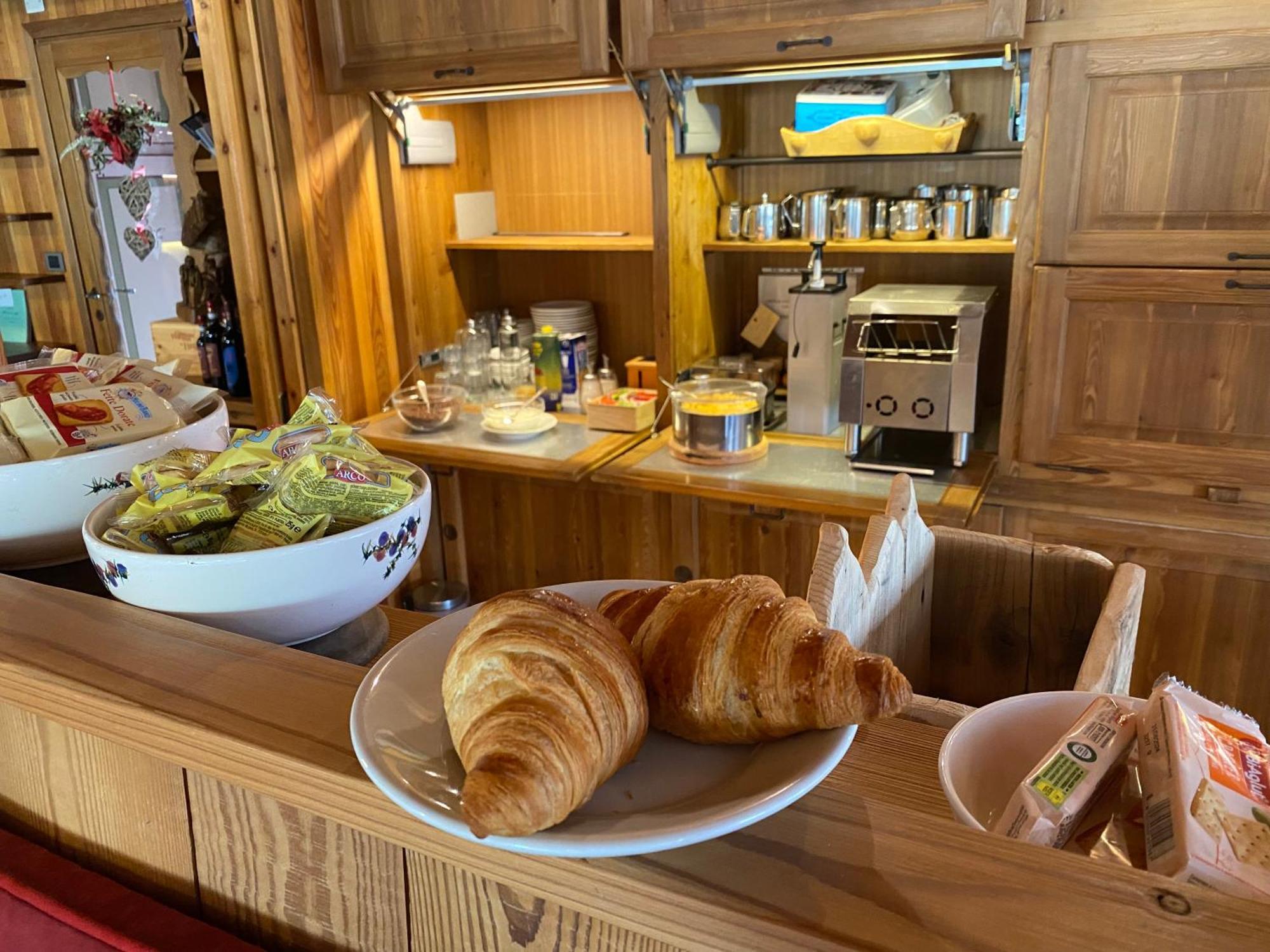 Hotel Belvedere Cogne Eksteriør billede